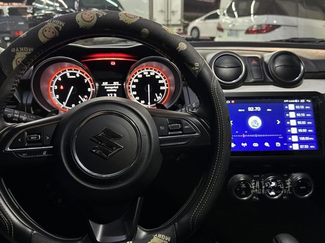 Suzuki SWIFT  第7張相片