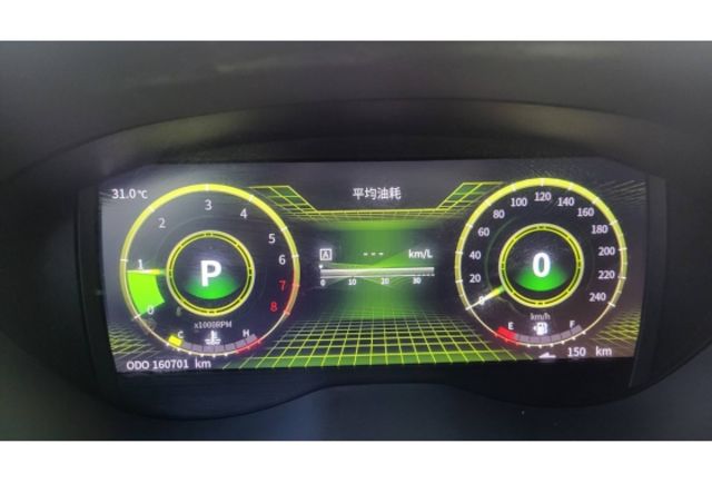Mitsubishi LANCER  第7張相片