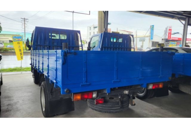 Mitsubishi FUSO  第4張相片