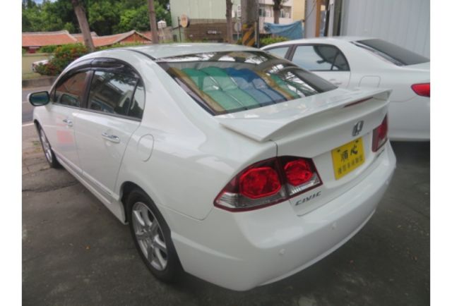 Honda CIVIC  第9張相片