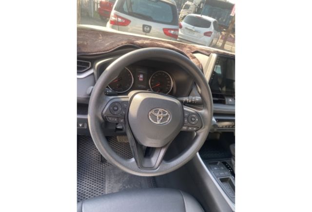 Toyota RAV4  第6張相片