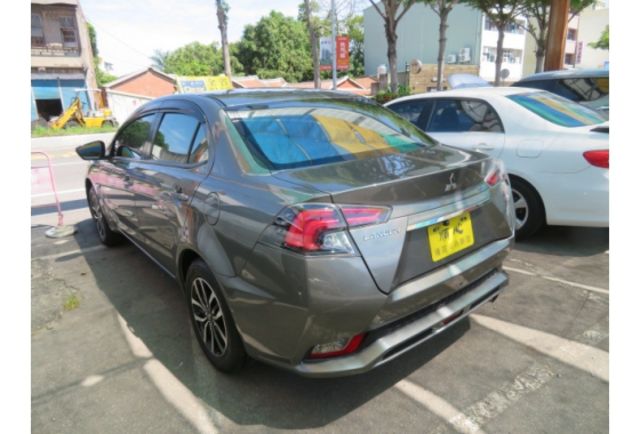 Mitsubishi FORTIS  第3張相片