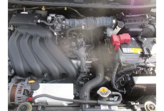 Nissan TIIDA  第6張相片