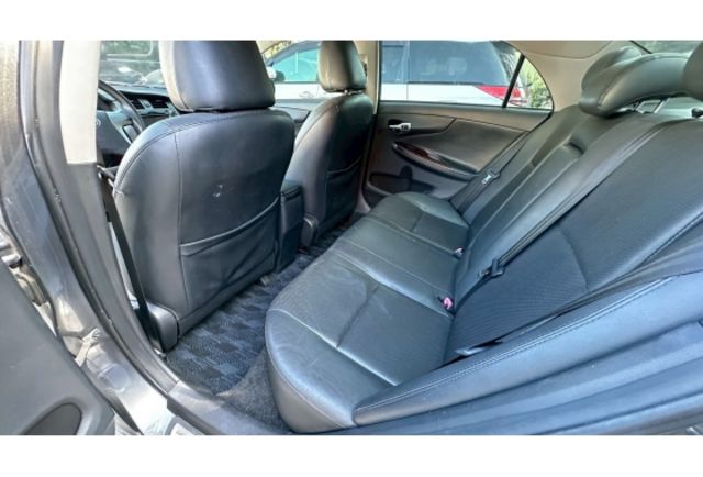 Toyota Altis 1.8  第5張相片