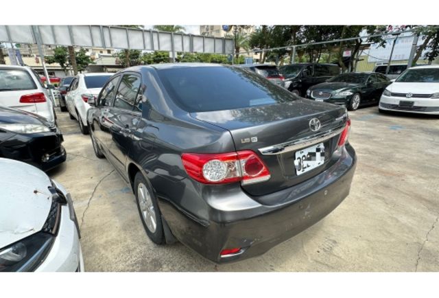 Toyota Altis 1.8  第9張相片