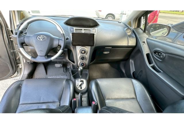 2012 Toyota Yaris E版｜代步首選・經典省油小車  第4張相片