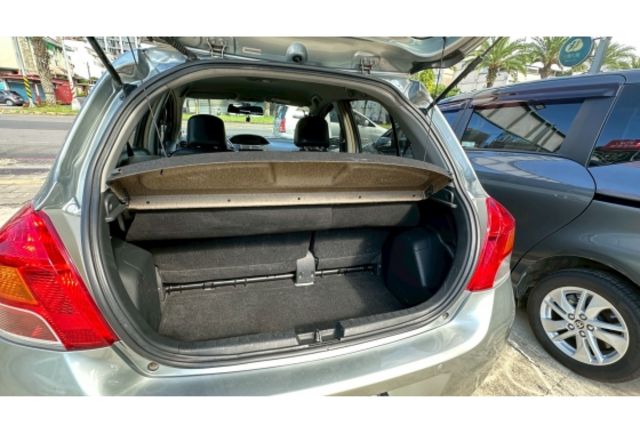 2012 Toyota Yaris E版｜代步首選・經典省油小車  第7張相片