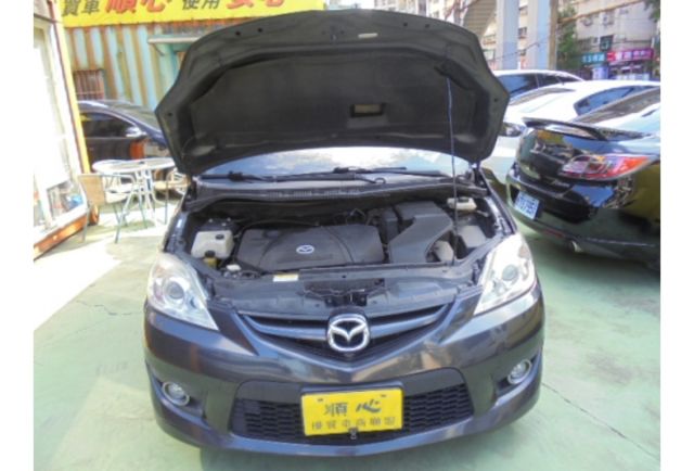 Mazda MAZDA5  第7張相片