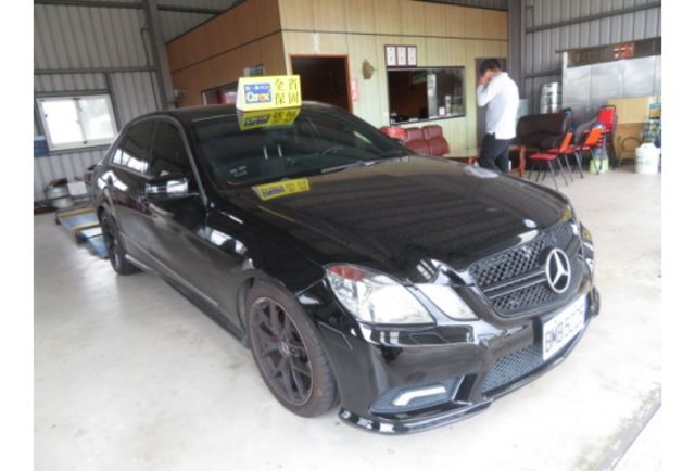 Benz E350  第1張相片