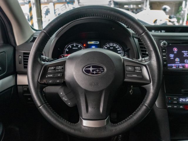 Subaru Legacy  第5張相片