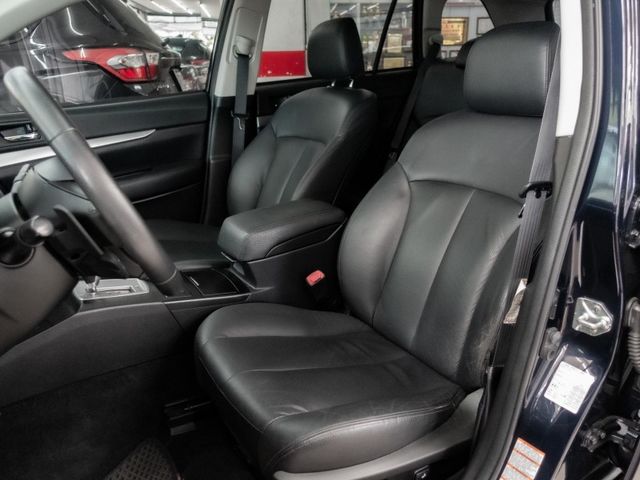 Subaru Legacy  第11張相片