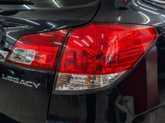 Subaru Legacy  第21張相片