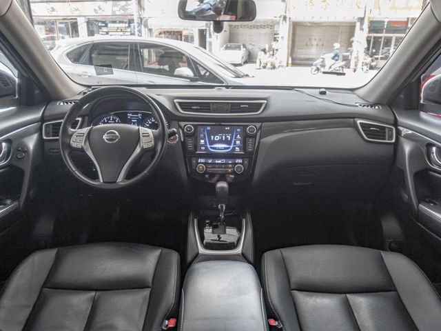 Nissan X-Trail  第10張相片