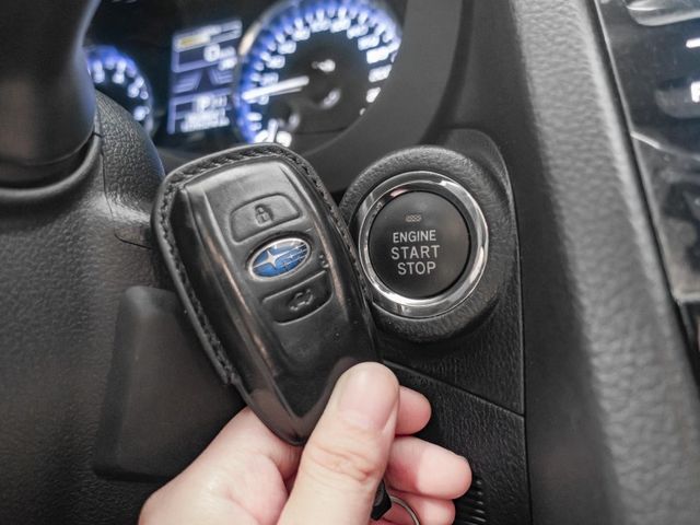 Subaru Levorg  第9張相片