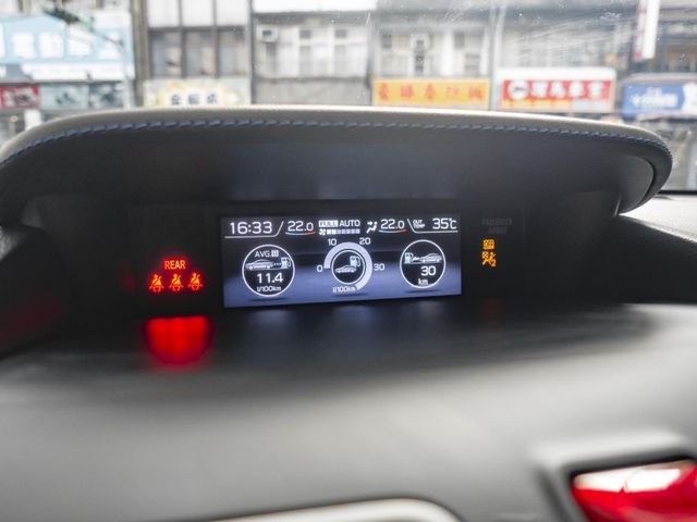 Subaru Levorg  第17張相片