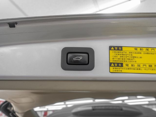 Toyota Previa  第2張相片