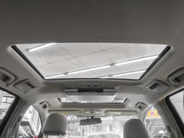 Toyota Previa  第15張相片