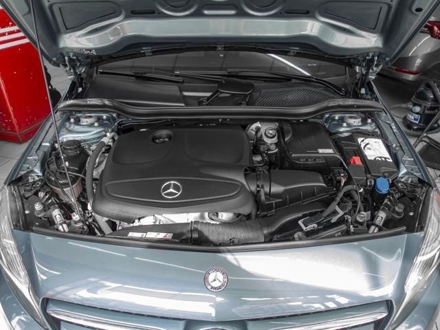 Mercedes-Benz/賓士 A-CLASS  第3張相片