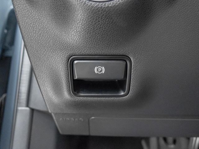 Mercedes-Benz/賓士 A-CLASS  第15張相片