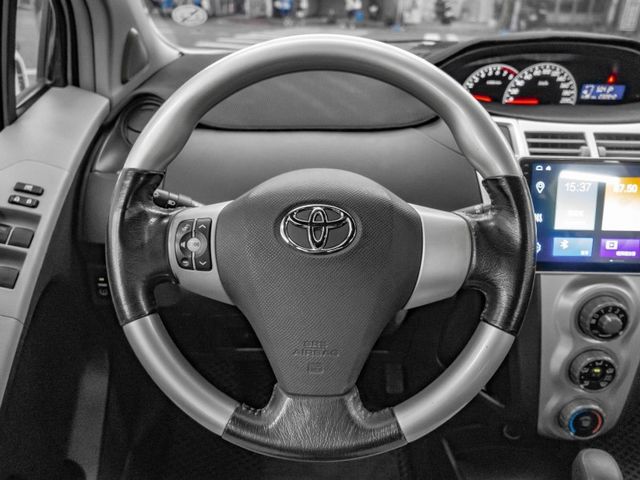 Toyota Yaris  第8張相片