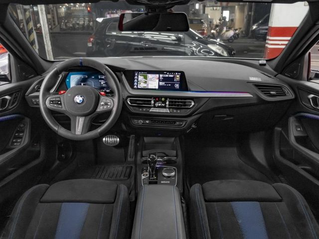 BMW/ 寶馬 118i  第10張相片