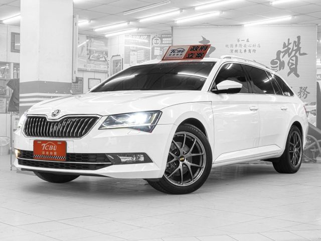 Skoda Superb  第4張相片