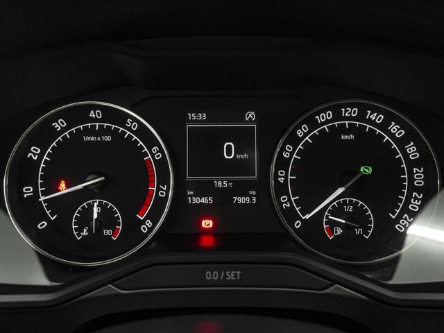 Skoda Superb  第7張相片