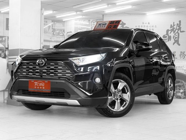 Toyota RAV4  第1張相片