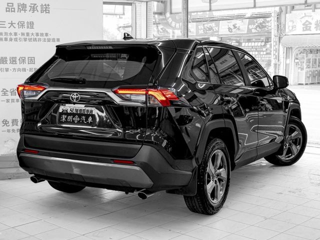 Toyota RAV4  第2張相片