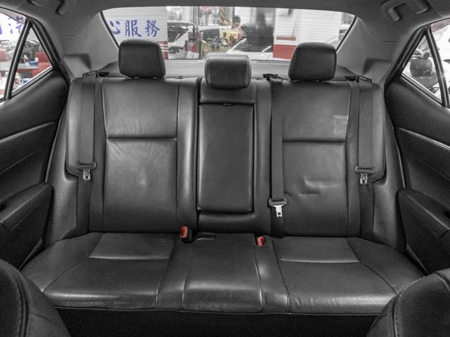Toyota ALTIS  第9張相片