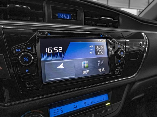 Toyota ALTIS  第10張相片