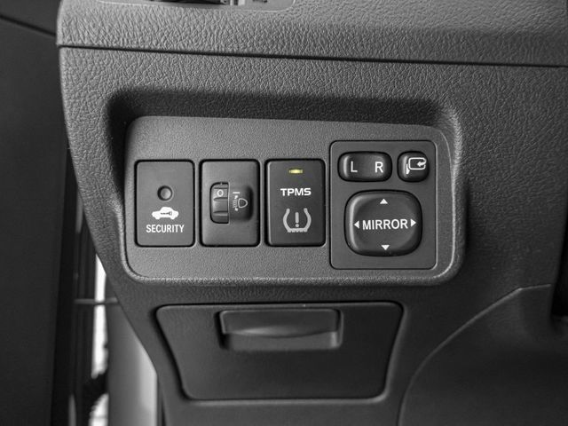 Toyota ALTIS  第15張相片