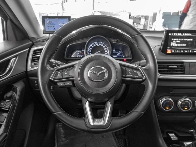Mazda Mazda3  第5張相片