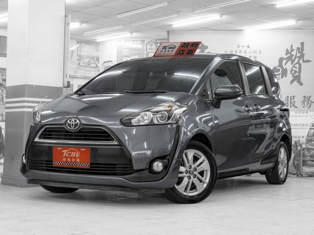 Toyota SIENTA  第1張相片