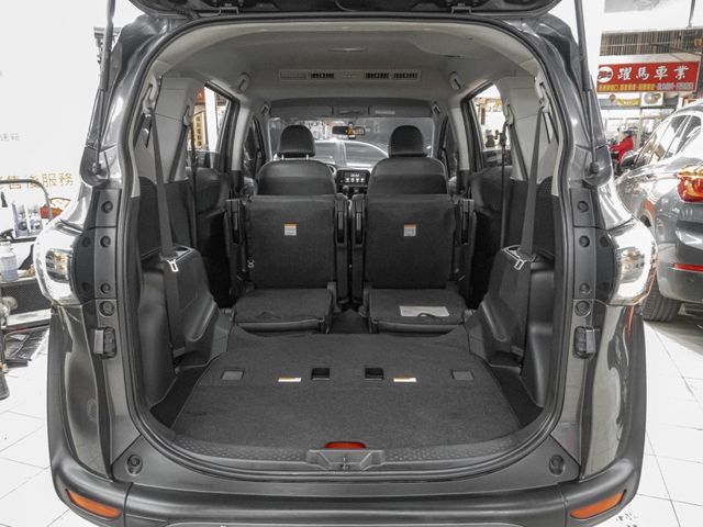 Toyota SIENTA  第21張相片