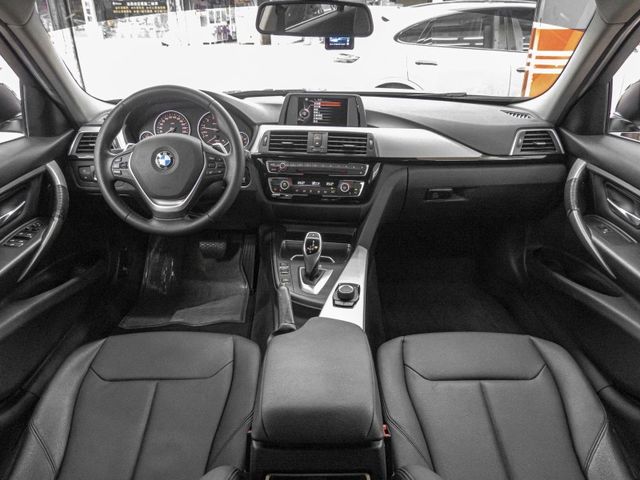 BMW/ 寶馬 320i  第7張相片