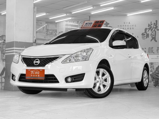 Nissan Tiida  第1張相片