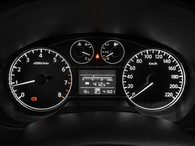 Nissan Tiida  第4張相片