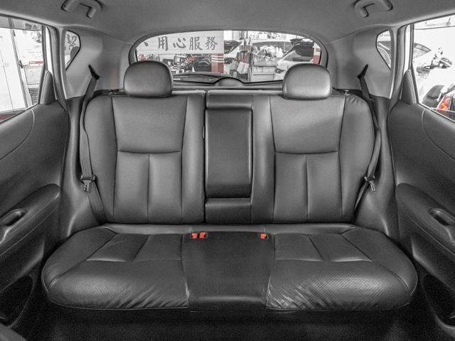 Nissan Tiida  第10張相片