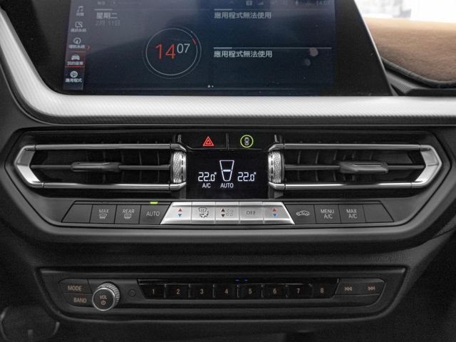 BMW/ 寶馬 118i  第12張相片