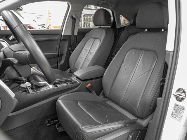 Audi Q3  第8張相片