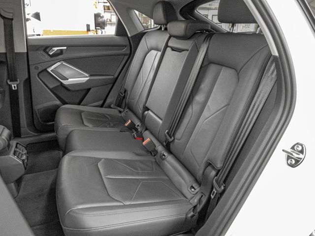 Audi Q3  第9張相片