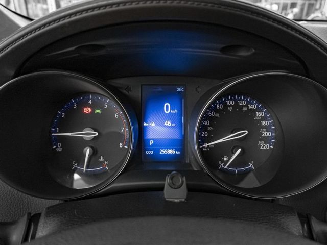 Toyota C-HR  第4張相片