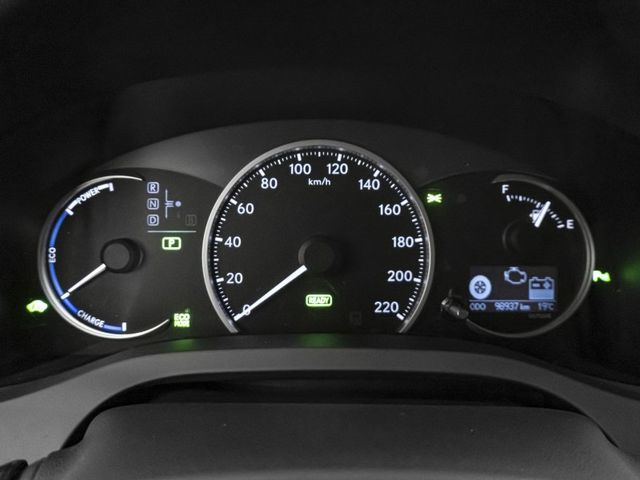 Lexus CT200H  第4張相片