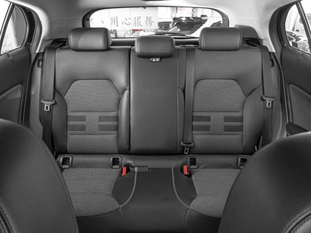 Mercedes-Benz/賓士 GLA180  第10張相片