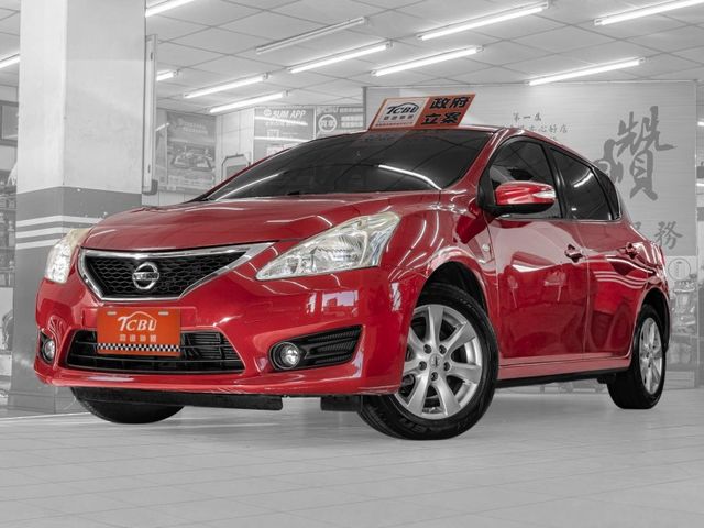 Nissan Tiida  第1張相片