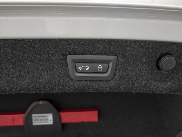 BMW/ 寶馬 520i  第20張相片