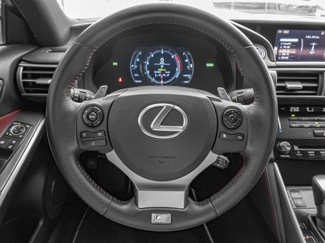 Lexus IS  第5張相片