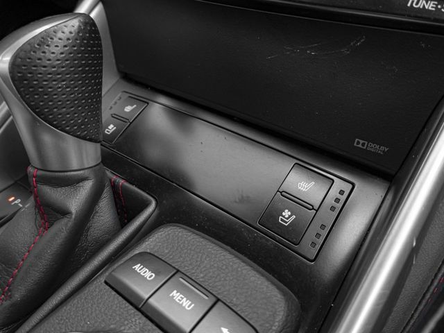 Lexus IS  第16張相片