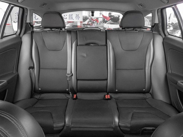 Volvo V60  第10張相片